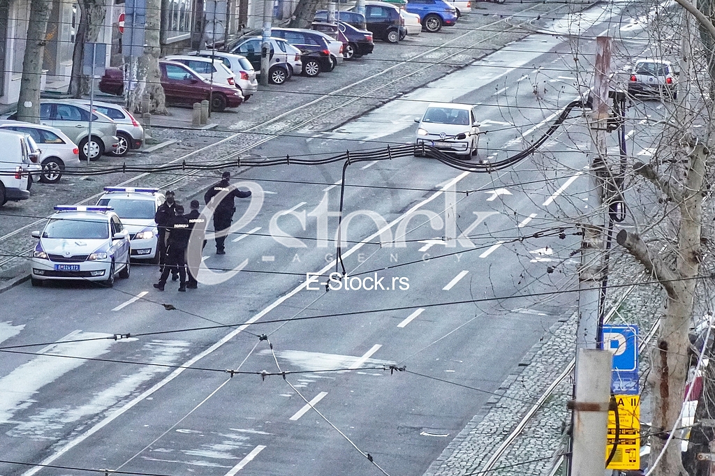 Policijski cas koronavirus