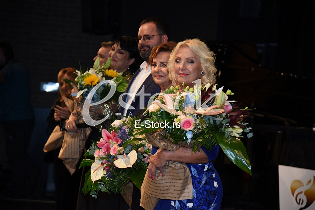 Koncert posvecen Merima Njegomir i Cune Gojkovic Koncert posvecen Merima Njegomir i Cune Gojkovic