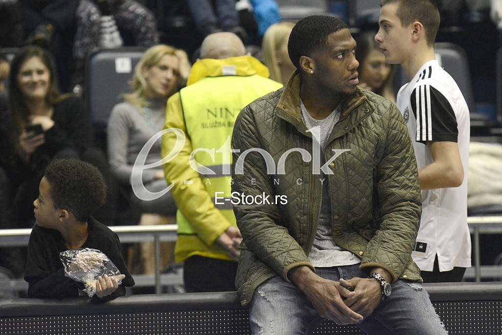 Partizan won the Szolnok in the 11th round of the Champions League FIBA, with 77:67.
