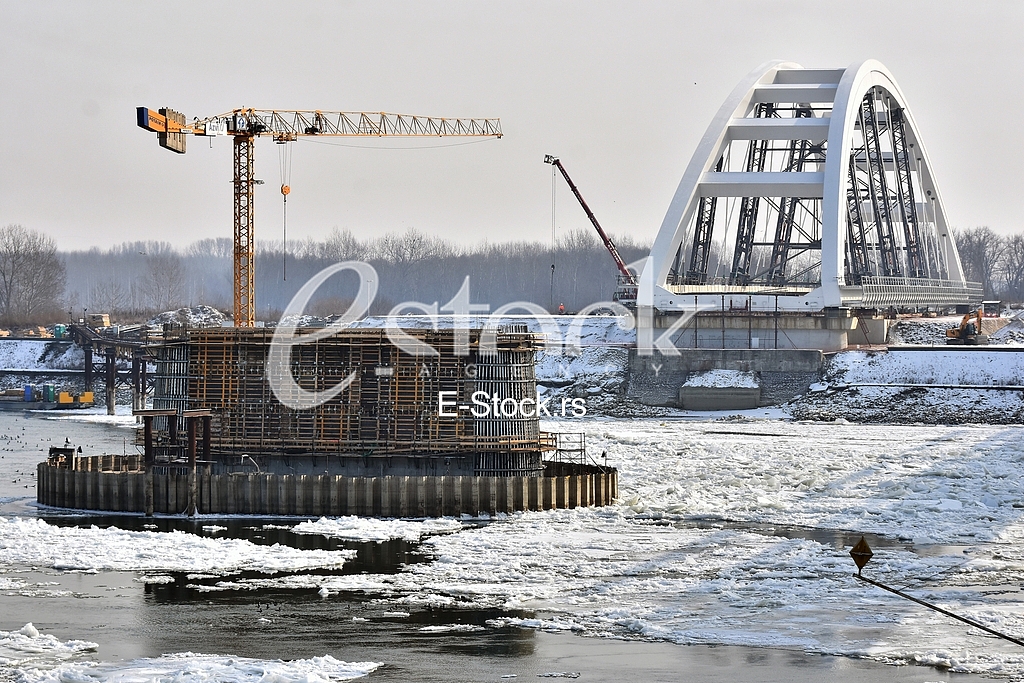 Zaledjen Dunav/ Frozen Danube