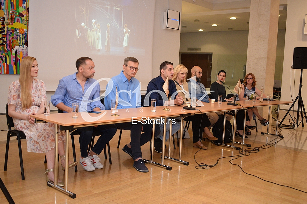 Natasa Markovic, Srdjan Timarov, Nebojsa Bradic, Vesna Souc, Dejan Lutkic, Branislava Podrumac