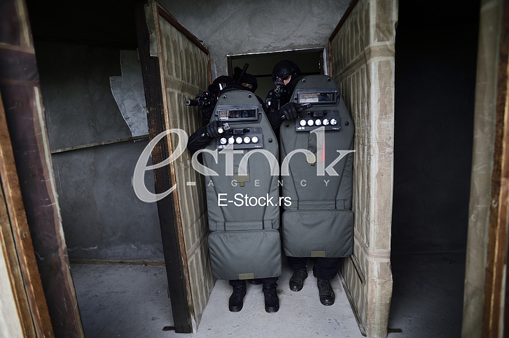 SAJ Specijalna antiteroristicka jedinica SAJ Specijalna antiteroristicka jedinica