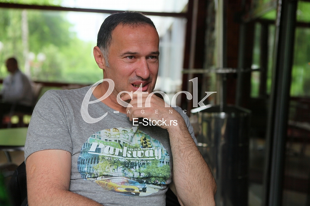 Goran Djorovic(born 11 November 1971 in Pristina) Serbian retired footballer. Mainly a central defender, he could also appear as a left back.