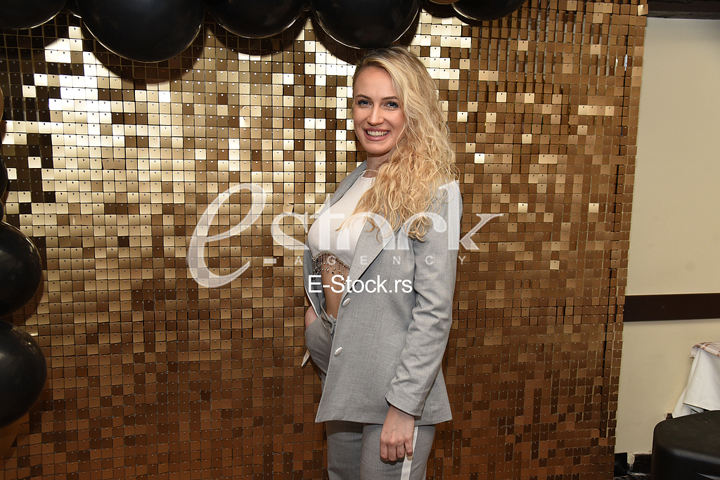 Milica Velickovic_Promocija Silvija Jung
