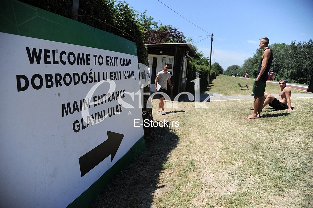 Exit camp and Strand beach
