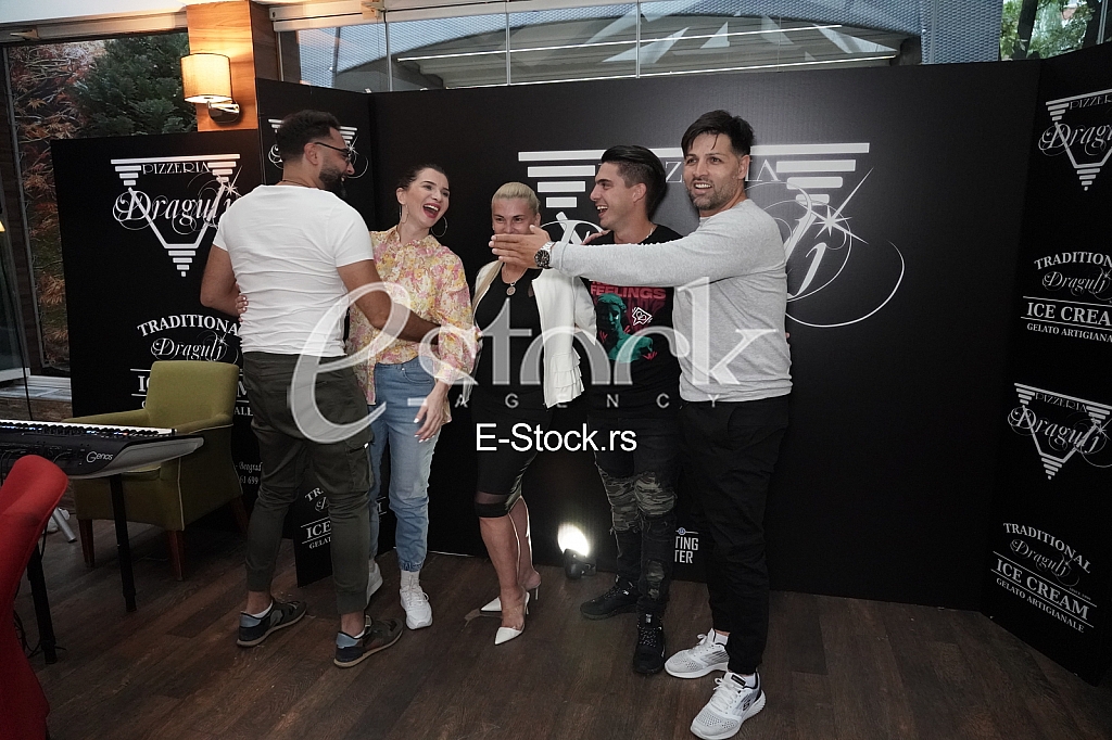 Sara Reljic predstavice Srbiju Sara Reljic predstavice Srbiju