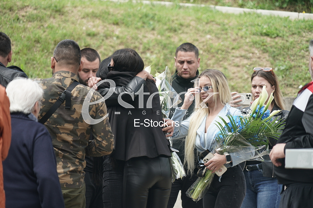 Maja Marinkovic i Tijana Maksimovic Tijana Ajfon