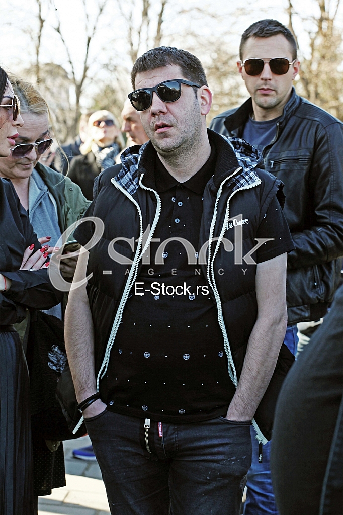 Sahrana Divne Karleuse