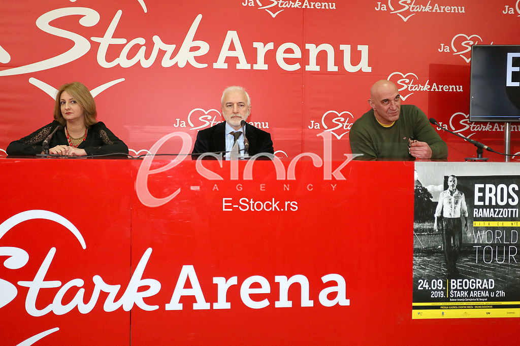 Media conference in Stark arena