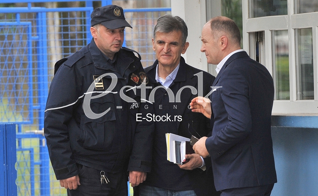 Svetozar Marovic go out of prison