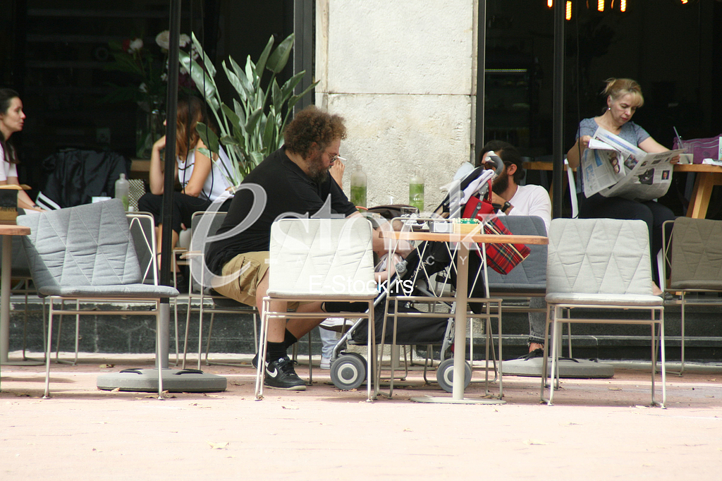 Marko Kon paparazo