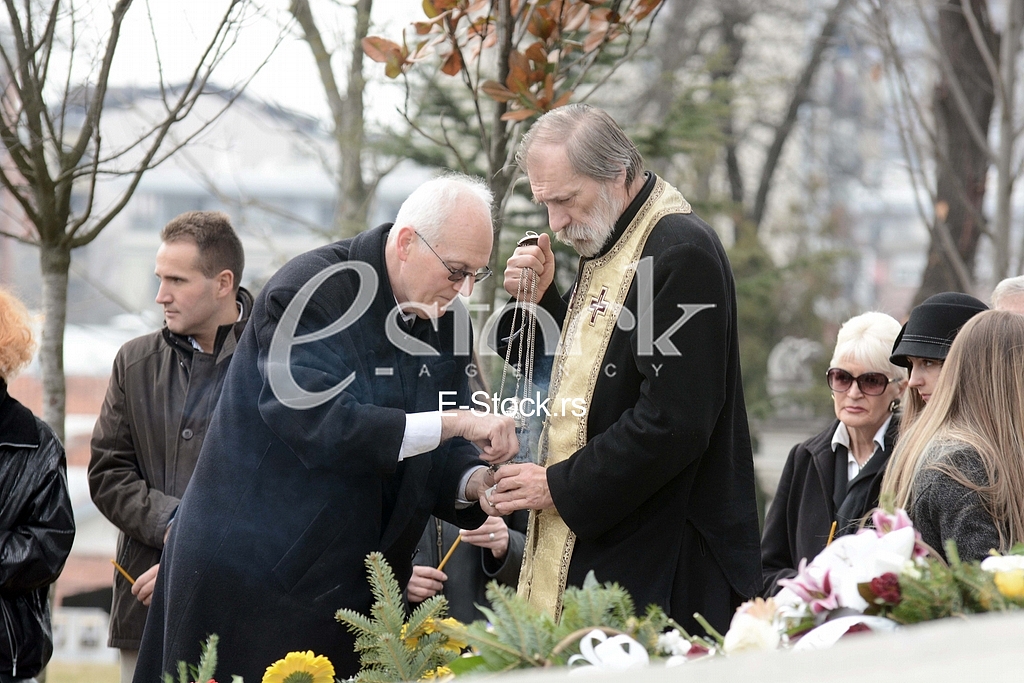 At the cemetery, giving importance to the  singer Miki Jevremovic.
