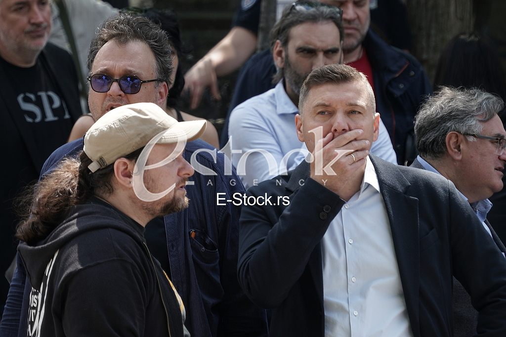 Marko Vidojkovic, Nebojsa Zelenovic, Sahrana Veselina Vese Simonovica