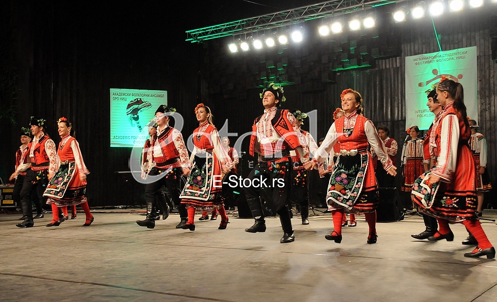 Folklore groups from Bulgaria Student Festival in Nis
