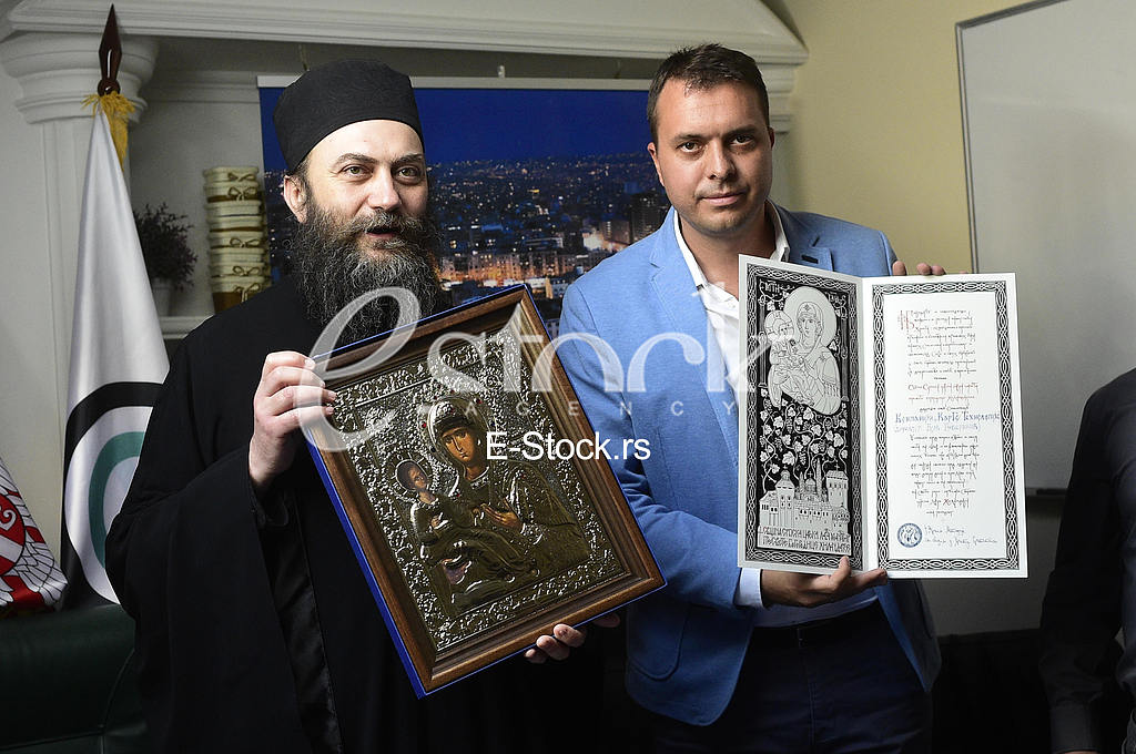Iguman manastira Hilandara arhimandrit Metodije Vuk Guberinic CarGo