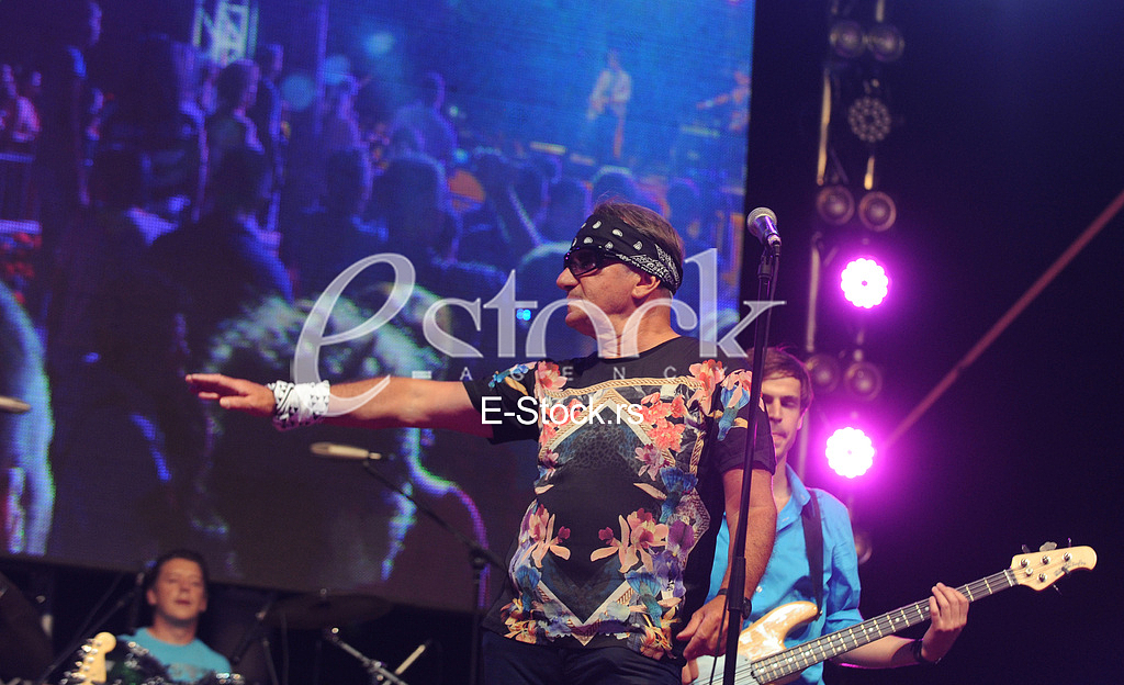 Petrovac night