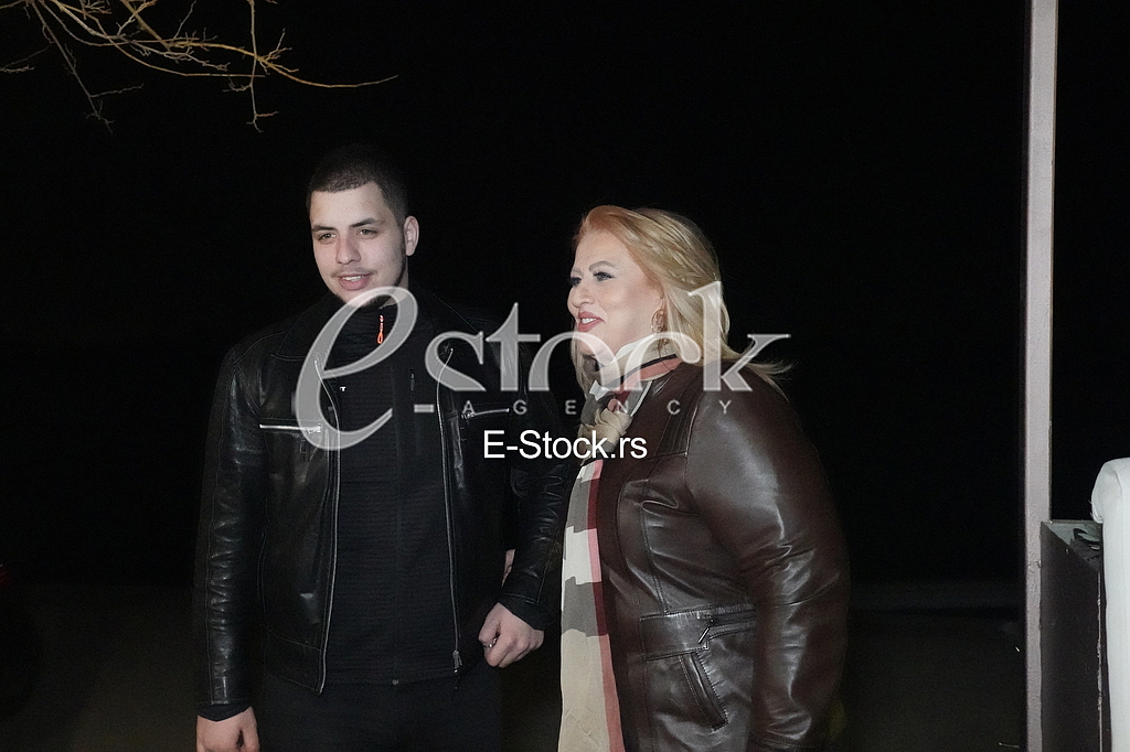 Stanojka Mitrovic Cana u drustvu sina