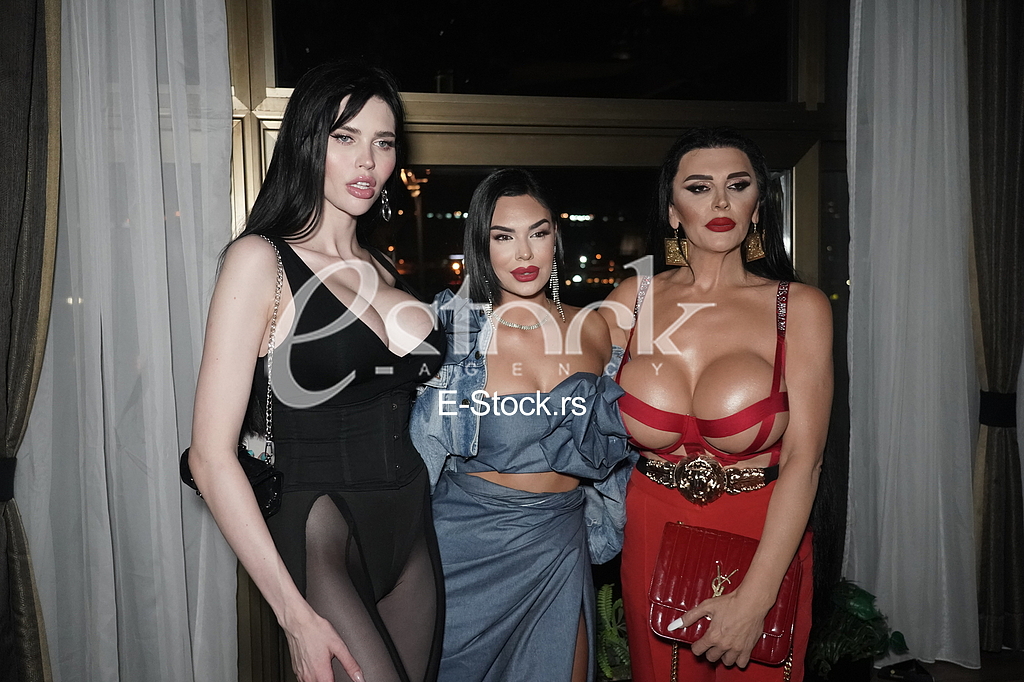 Deniz Dejm, Mina Vrbaski i Electra Elite