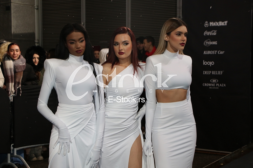 Hurricane Sara Kuruma,  Miona Sreckovic i Jovana Radic