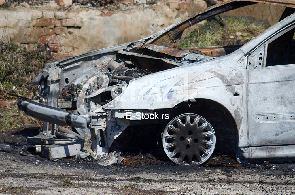 The burning car from Vinci