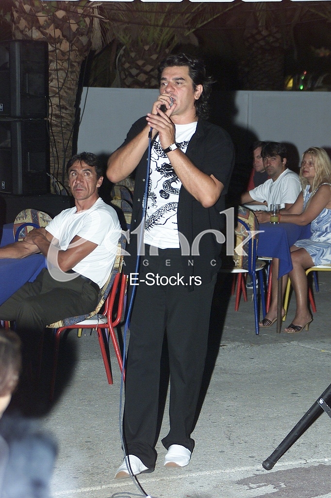 Amir Resic Nino, pevac