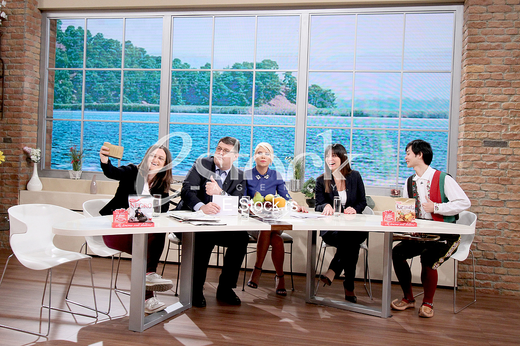 Morning TV program New Morning