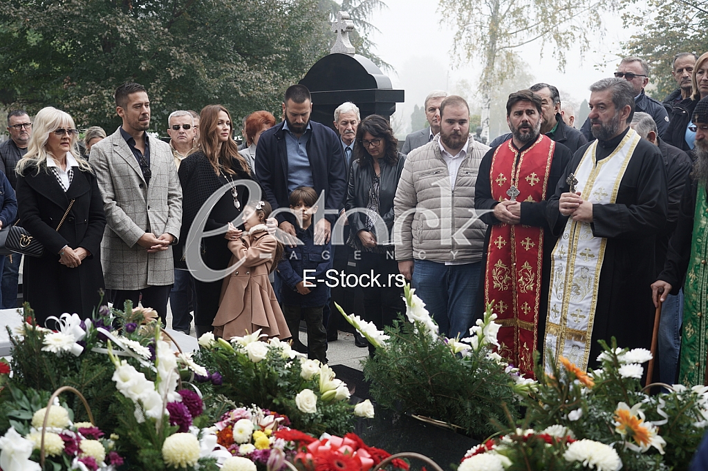 Slavica Rokvic, Nikola Rokvic, Bojana Barovic, Leona Rokvic, Marko Rokvic, Despot Rokvic
