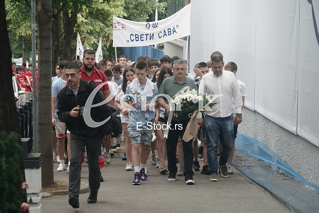 Defile malih maturanata