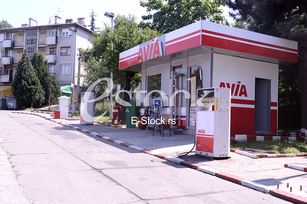 Robbery at the gas station at Karaburma.