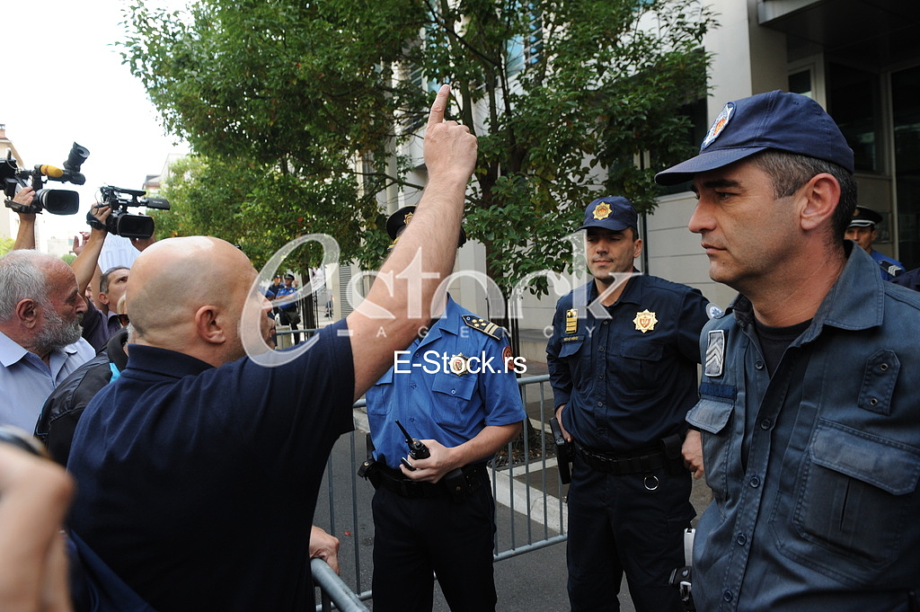 Metalac strike