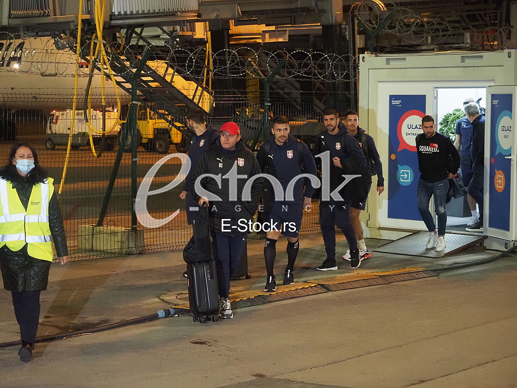 Doček fudbalera reprezentacije Srbije na Aerodromu „Nikola Tesla”