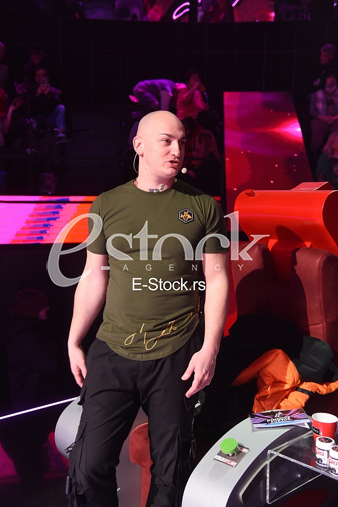 Desingerica_Pinkove Zvezde