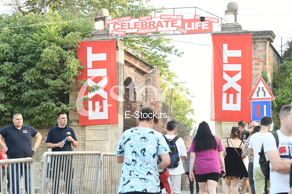 EXIT otvaranje