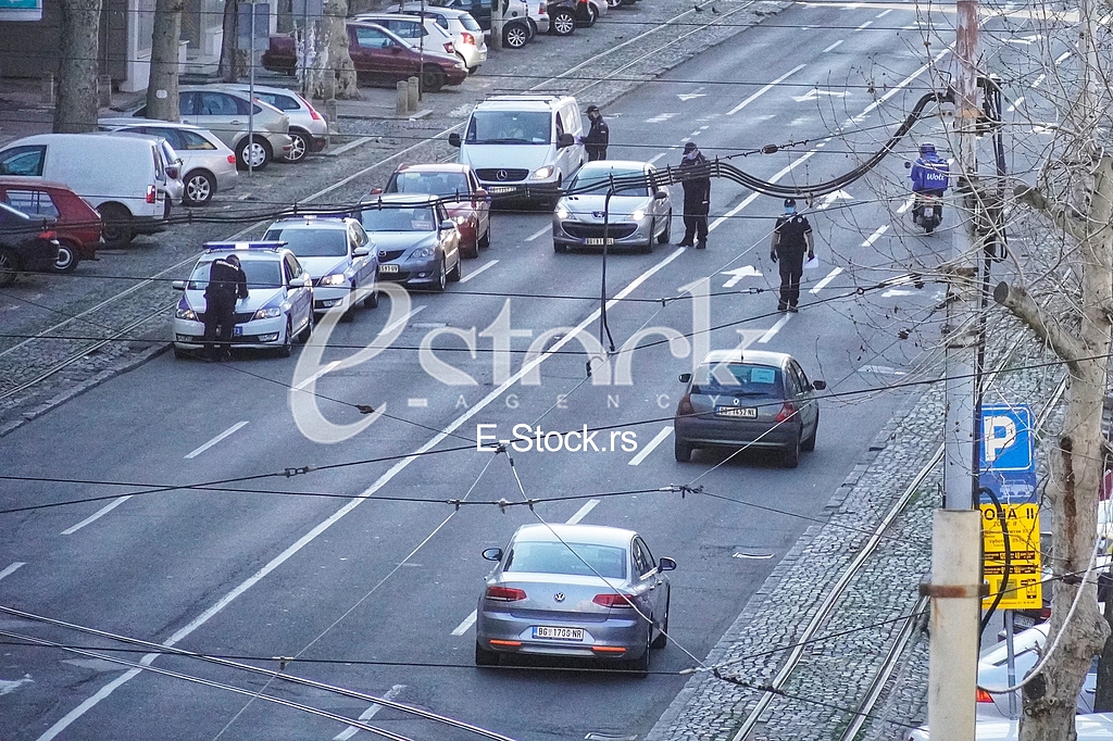 Policijski cas koronavirus