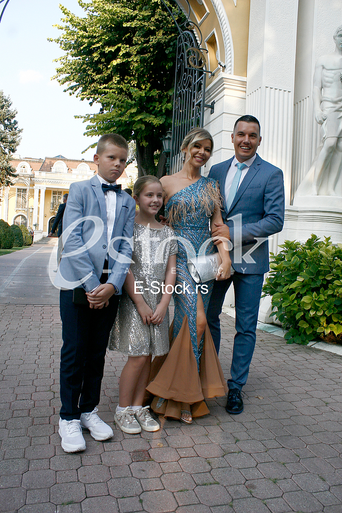 Vencanje Karic, Danijela Karic , Ivan Mileusnic i deca
