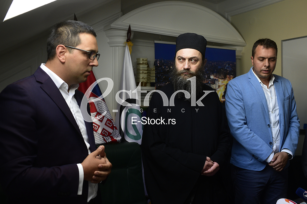 Aleksandar Vucic Iguman Metodije Vuk Guberinic
