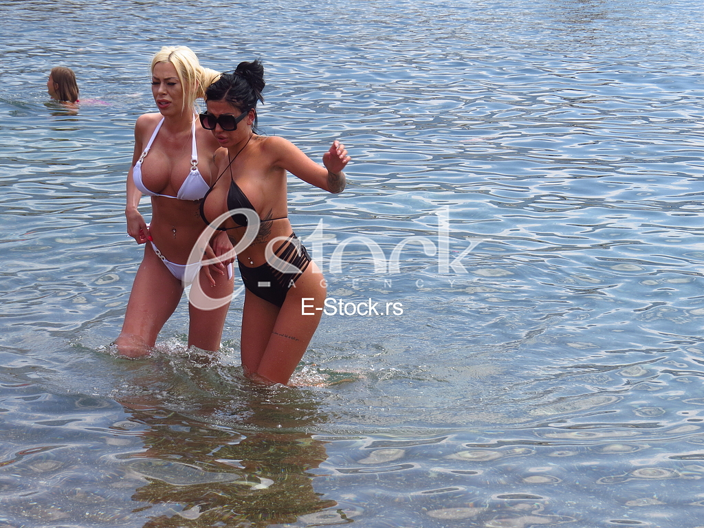 Tijana Ajfon i Mimi Oro