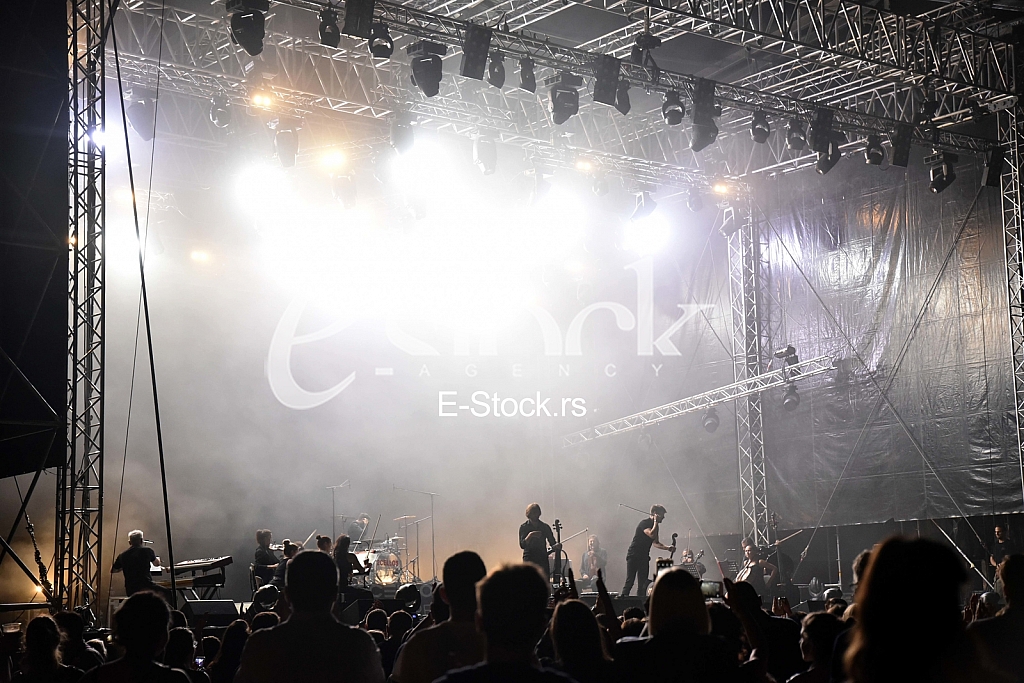 Koncert grupe 2 cellos_Photo e-stock Katarina Mihajlovic Koncert grupe 2 cellos_Photo e-stock Katarina Mihajlovic