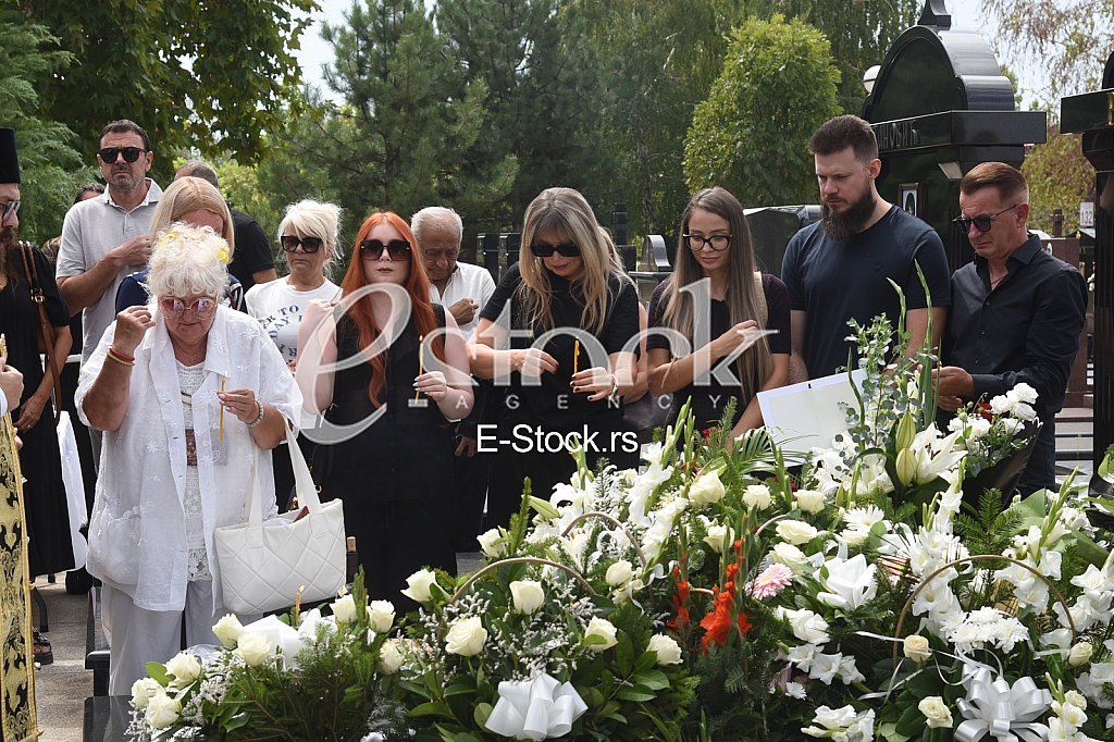 Suzana Jovanovic Danijel Jovanovic Aleksandra Popovic_Pomen Sasa Popovic Suzana Jovanovic Danijel Jovanovic Aleksandra Popovic_Pomen Sasa Popovic