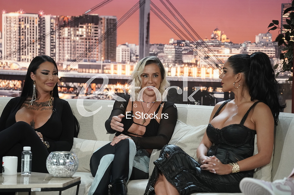 Andjela Vestica, Milica Dabovic, Marina Viskovic
