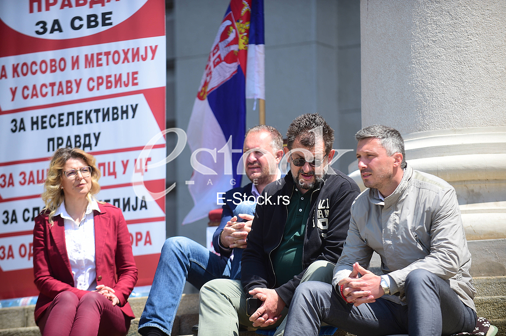 Marija Janjusevic, Ivan Kostic, Bosko Obradovic, Dragan Vesovic, Bosko Obradovic