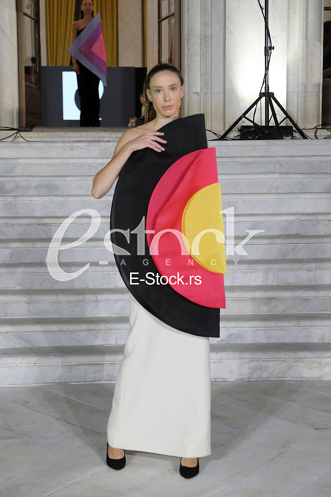 Modna revija Pierre Cardin