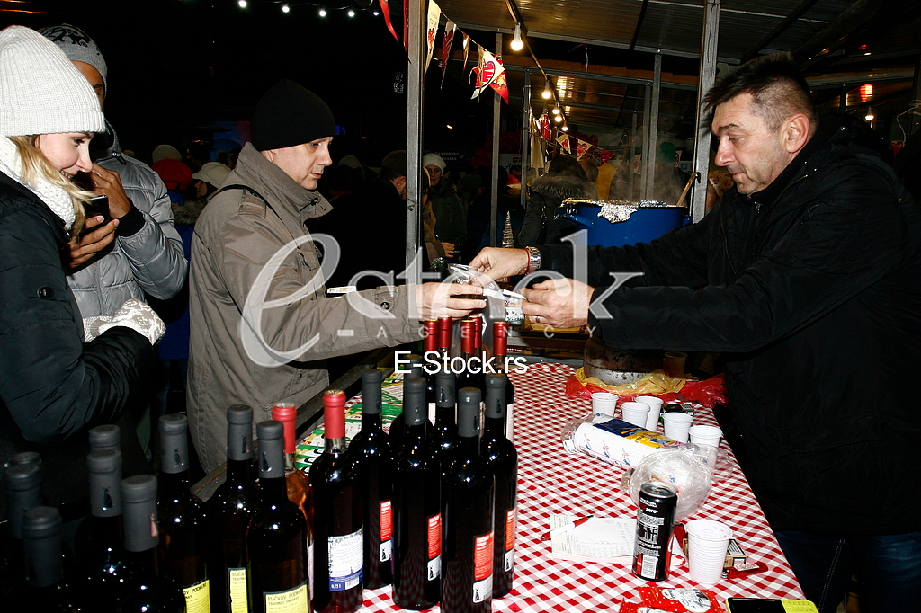 skadarlija bajloni pijaca , nocni market