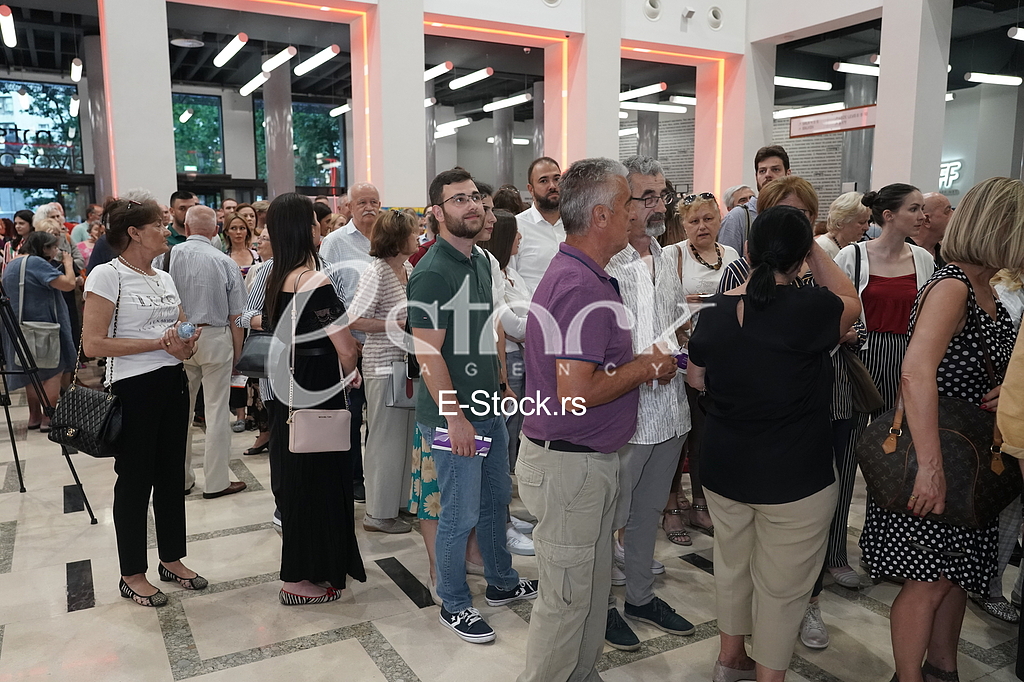 Humanitarna predstava Brod plovi za decu rudara