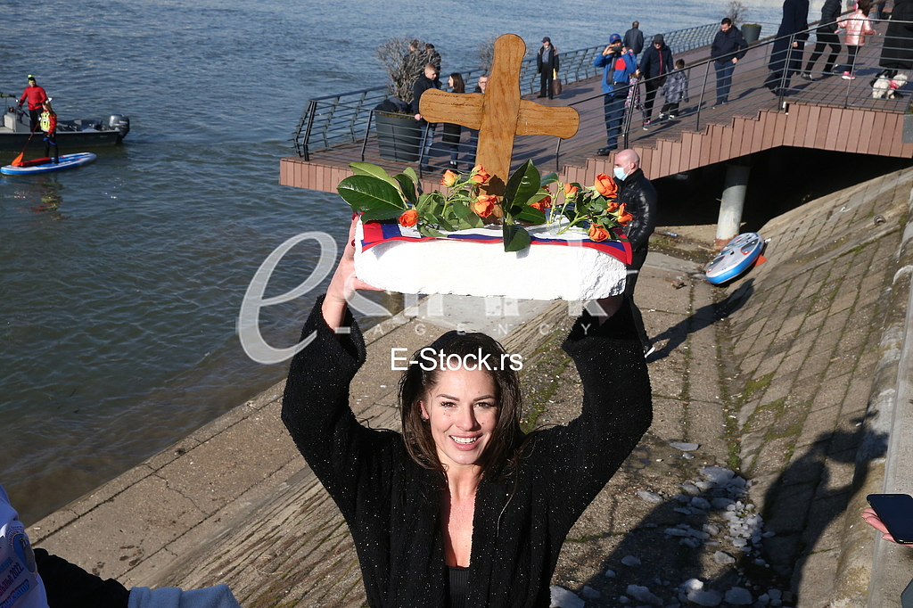 Plivanje za casni krst Beograd Marija Stefanovic