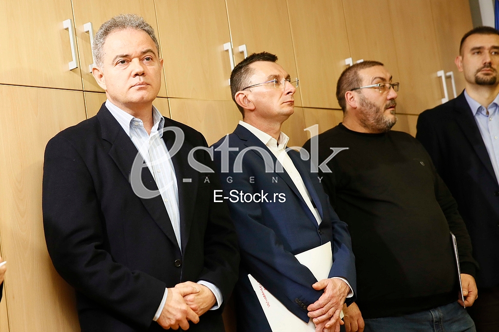 Savez za Srbiju novi clanovi