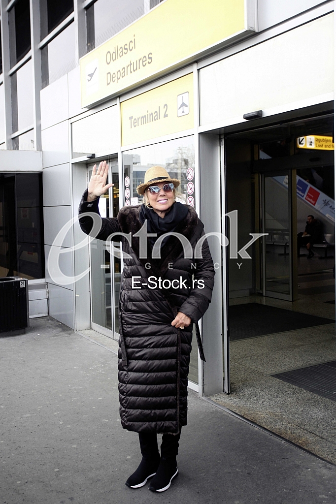 Lepa Brena se vratiila sa odmora