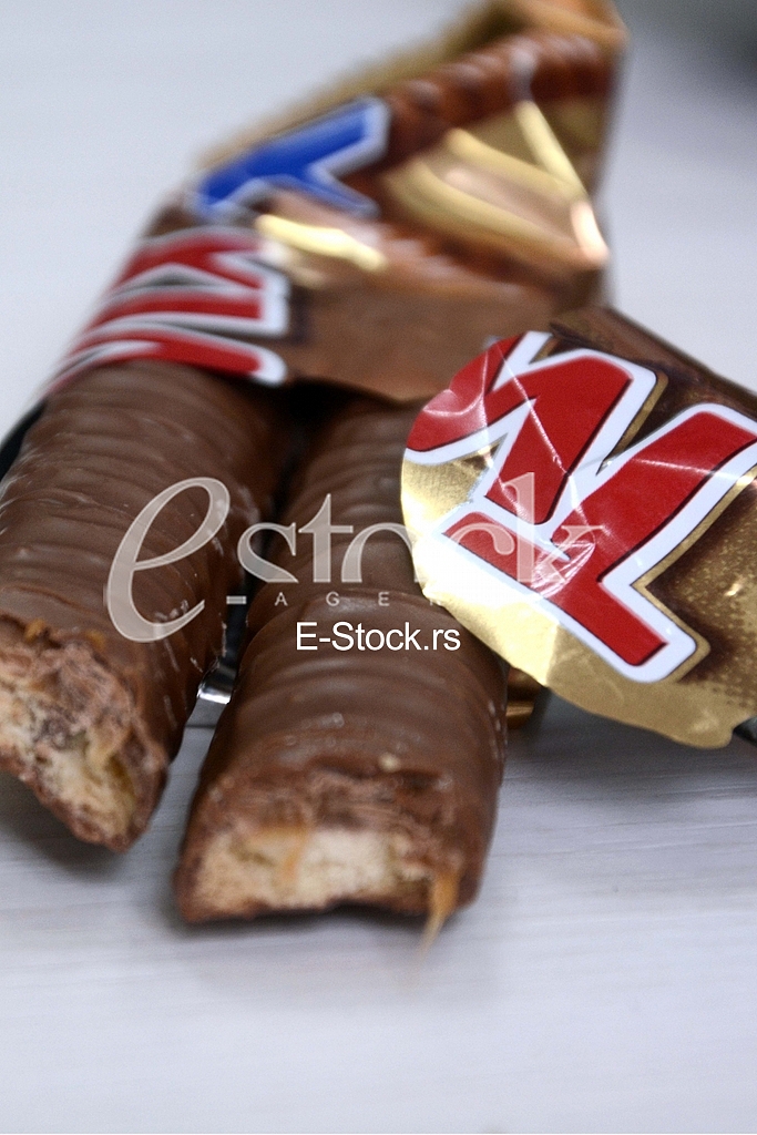 Twix and snickers chocolate candy.
