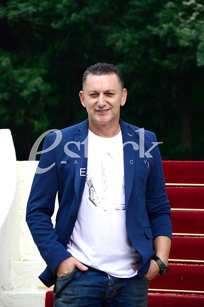 Press conference Sako Polumenta in restaurant 