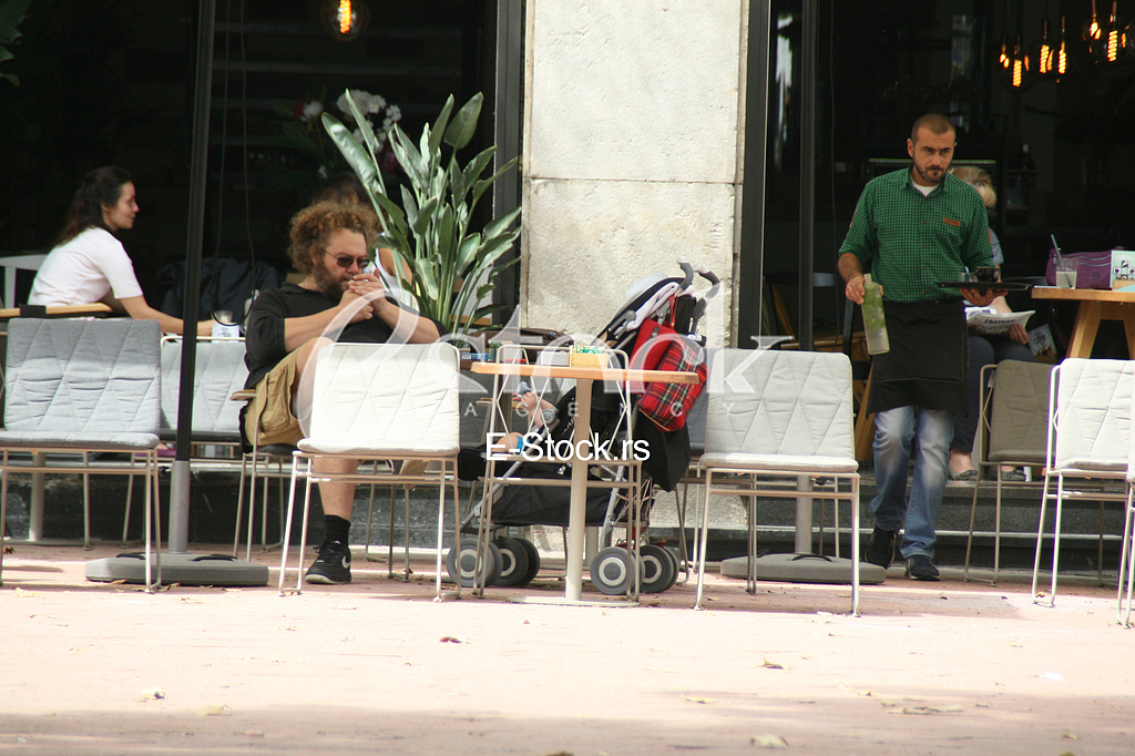 Marko Kon paparazo
